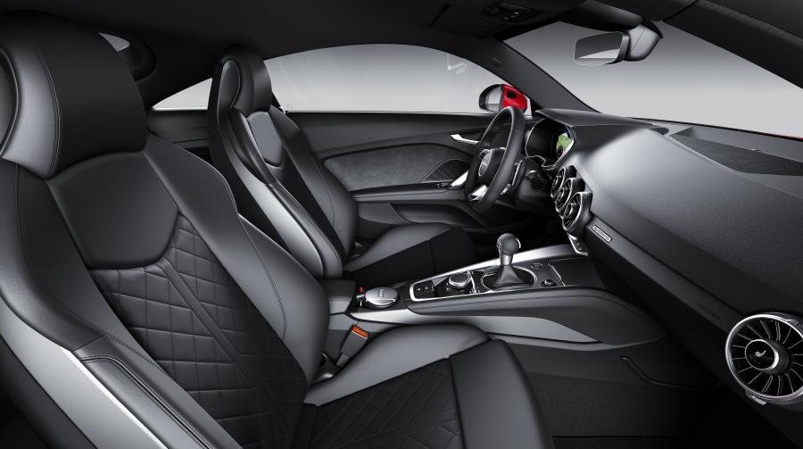 Интерьер Audi TT Coupe 45 TFSI Quattro (8S) 2018 года  (WW) (фото 12 из 14)